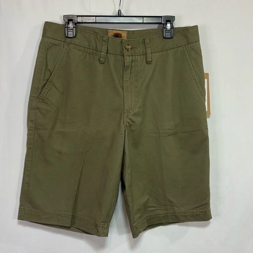 🐪 nwt Boston Trader olive green flat front cotton shorts